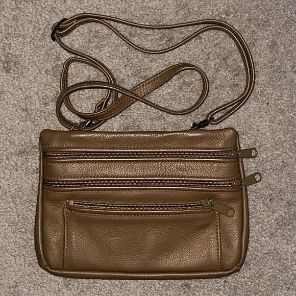 Faux Leather Crossbody! - Picture 9 of 9